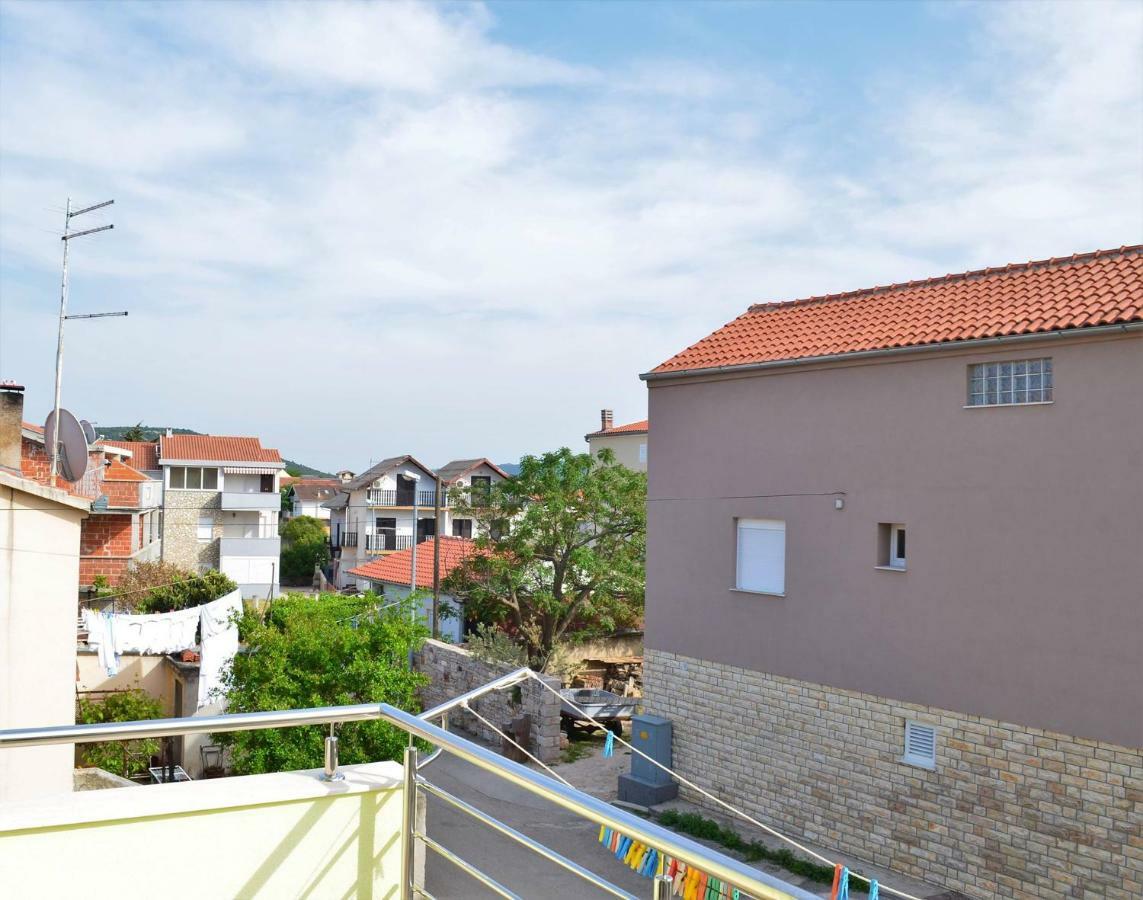 Apartman Rosa Pirovac Zewnętrze zdjęcie