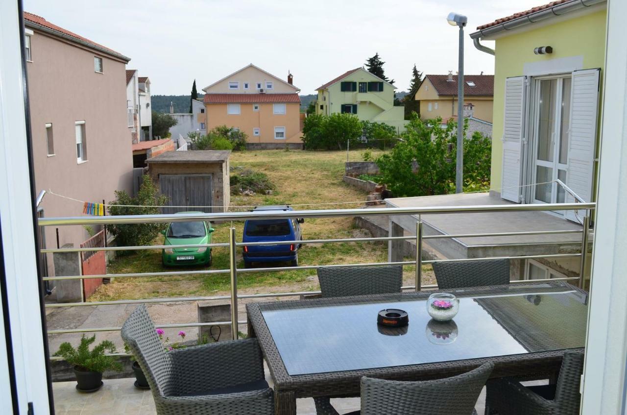 Apartament Apartman Rosa Pirovac Zewnętrze zdjęcie